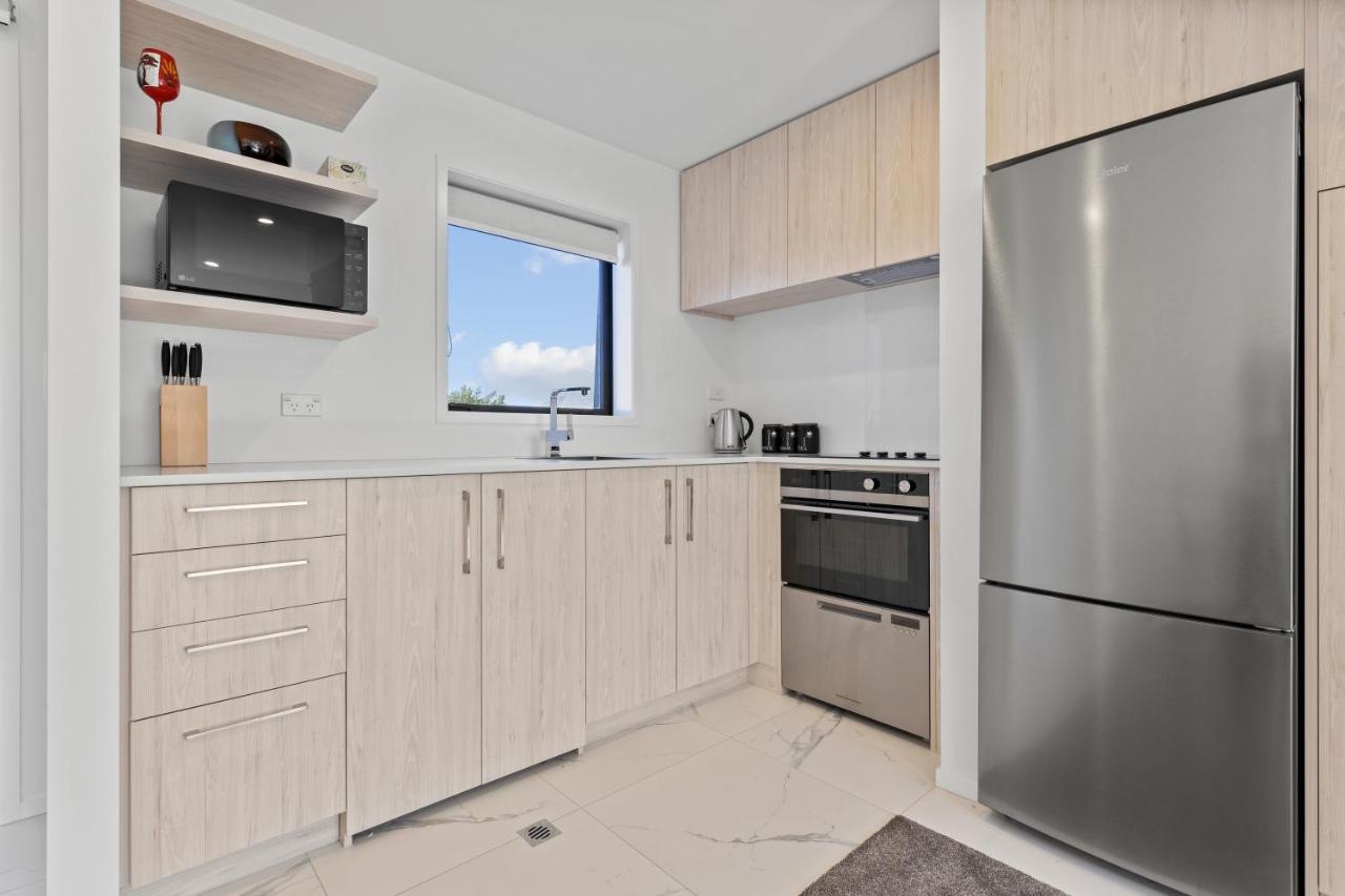 Beachside Townhouse ไครสต์เชิร์ช ภายนอก รูปภาพ